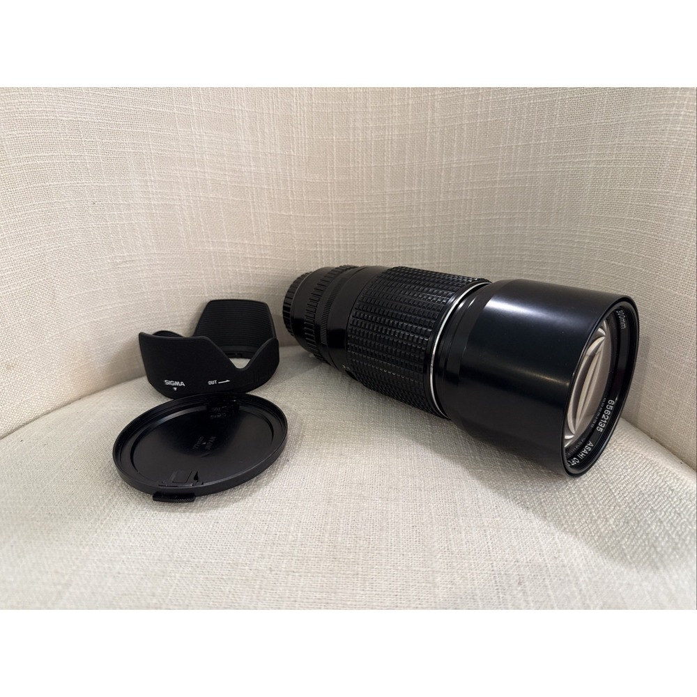 Pentax Asahi SMC 300mm 1:4 manual focus telephoto lens